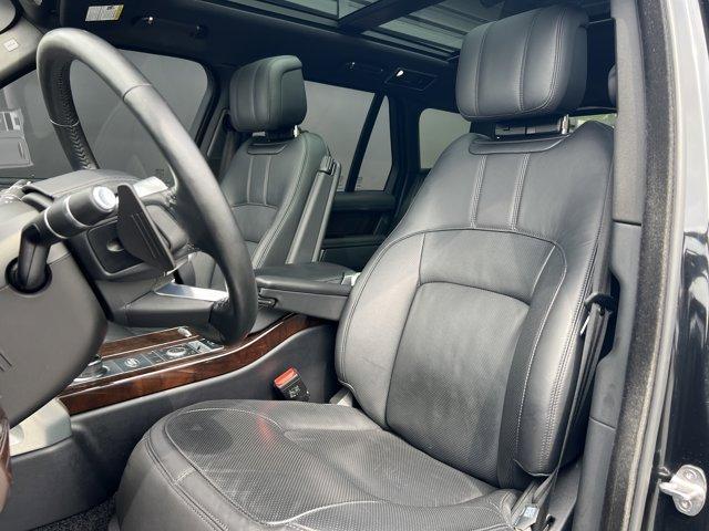Photo of 2022 Santorini Black Land Rover Range Rover