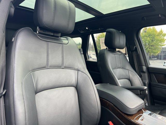 Photo of 2022 Santorini Black Land Rover Range Rover