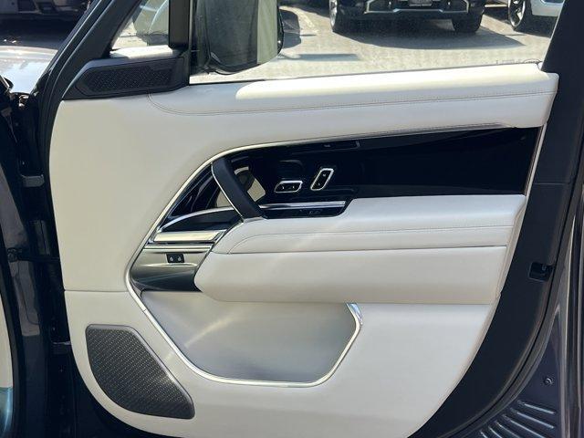 Photo of 2025 Varesine Blue Land Rover Range Rover