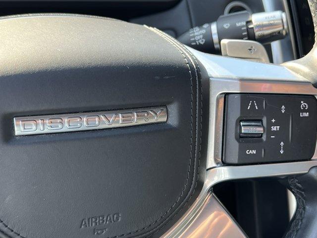 Photo of 2021 Lantau Bronze Land Rover Discovery