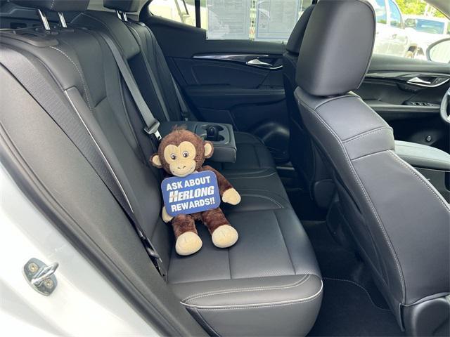 Photo of 2023 Summit White Buick Envision