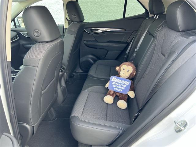 Photo of 2022 Summit White Buick Envision