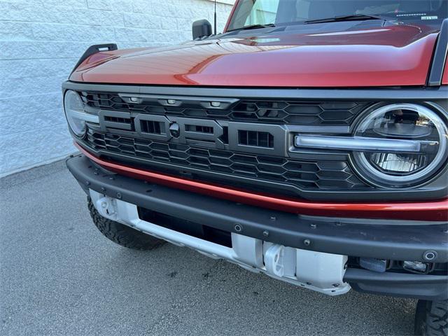 Photo of 2023 Hot Pepper Red Metallic Tinted Clearcoat Ford Bronco