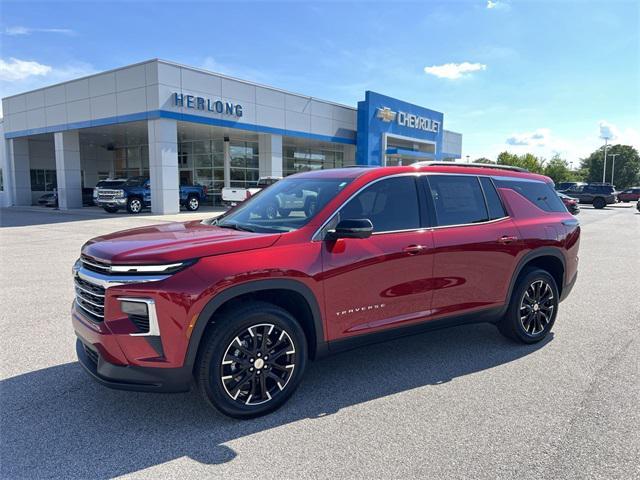 Photo of 2025 Radiant Red Tintcoat Chevrolet Traverse