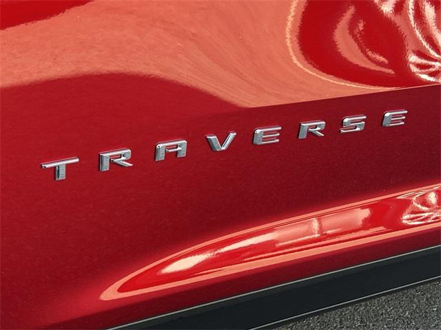 Photo of 2025 Radiant Red Tintcoat Chevrolet Traverse