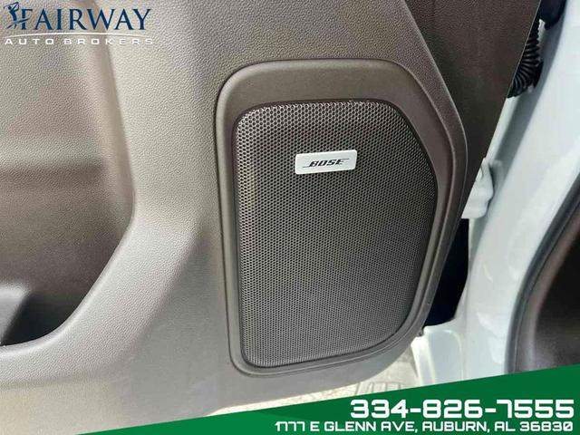Photo of 2021 Summit White GMC Sierra 1500