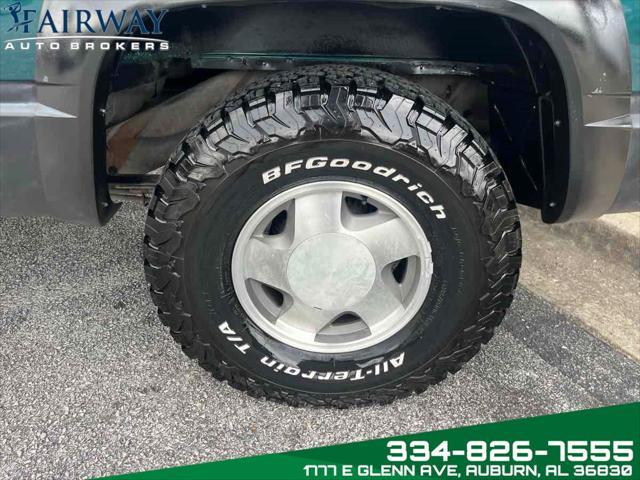 Photo of 1997 Emerald Green (Met) Chevrolet Tahoe