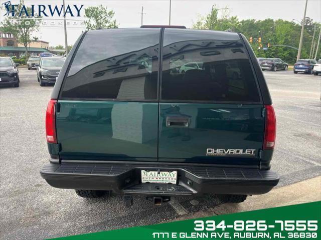Photo of 1997 Emerald Green (Met) Chevrolet Tahoe