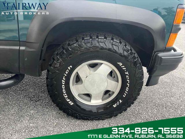 Photo of 1997 Emerald Green (Met) Chevrolet Tahoe