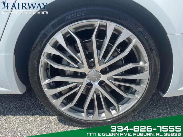 Photo of 2017 Glacier White Metallic Audi A6