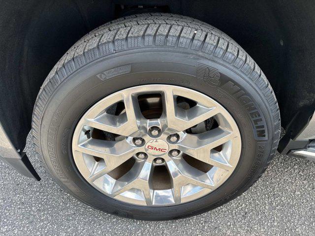 Photo of 2019 Pepperdust Metallic GMC Yukon