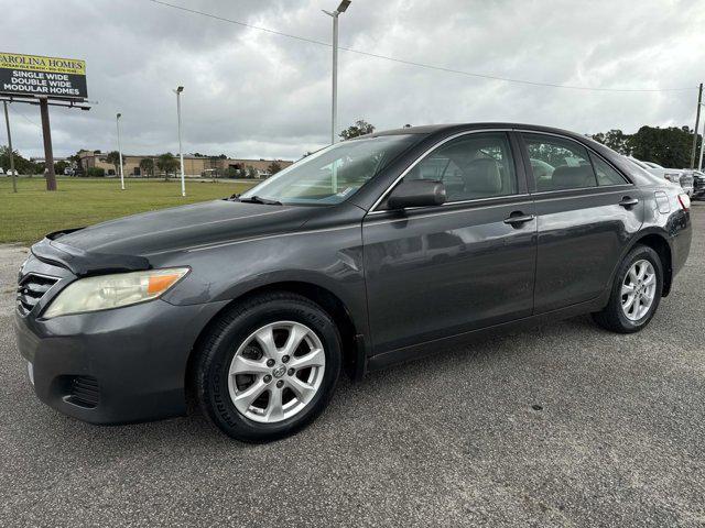 Photo of 2010 Magnetic Gray Metallic Toyota Camry
