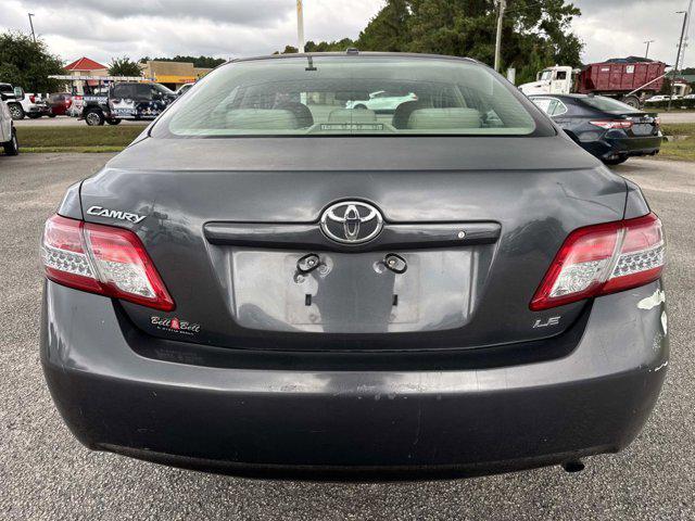 Photo of 2010 Magnetic Gray Metallic Toyota Camry