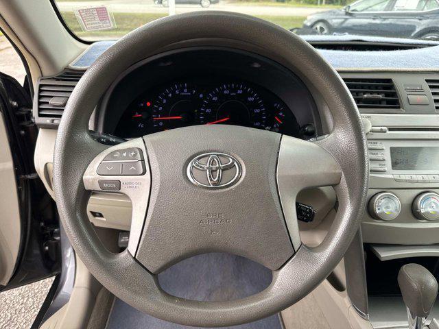 Photo of 2010 Magnetic Gray Metallic Toyota Camry