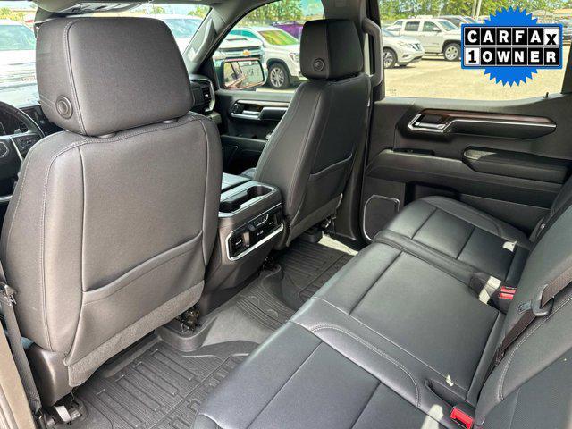 Photo of 2023 Onyx Black GMC Sierra 1500