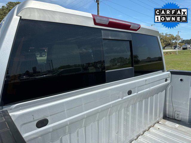 Photo of 2022 Silver Ice Metallic Chevrolet Silverado 1500