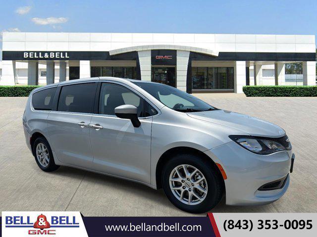 2023 Chrysler Voyager