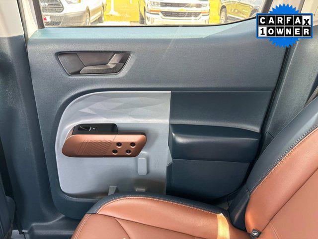 Photo of 2022 Oxford White Ford Maverick