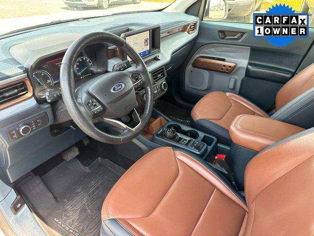Photo of 2022 Oxford White Ford Maverick
