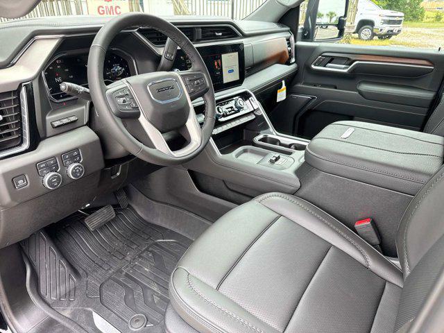 Photo of 2025 Onyx Black GMC Sierra 2500