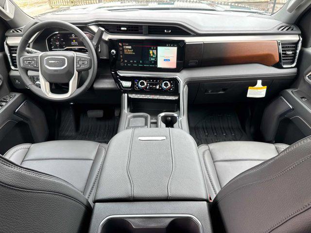 Photo of 2025 Onyx Black GMC Sierra 2500