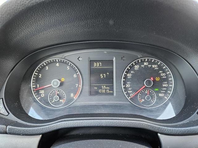 Photo of 2013 Reflex Silver Metallic Volkswagen Passat