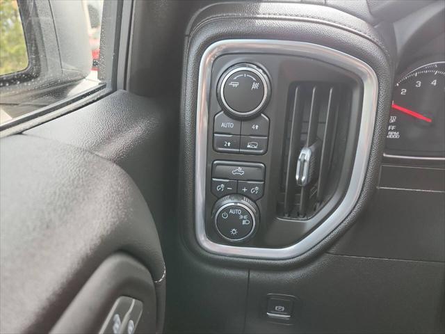 Photo of 2019 White Chevrolet Silverado 1500