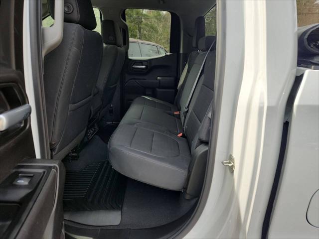 Photo of 2019 White Chevrolet Silverado 1500