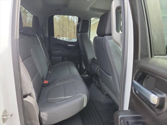 Photo of 2019 White Chevrolet Silverado 1500