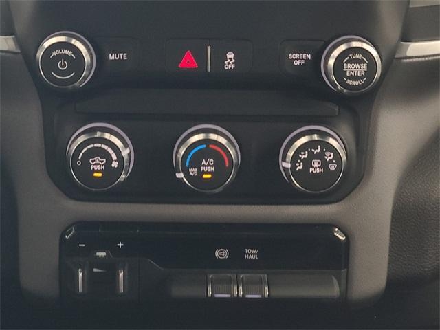 Photo of 2024 Diamond Black RAM 2500