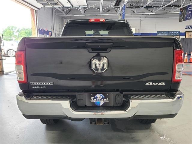 Photo of 2024 Diamond Black RAM 2500