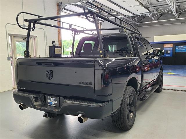Photo of 2017 Brilliant Black Crystal Pearlcoat RAM 1500