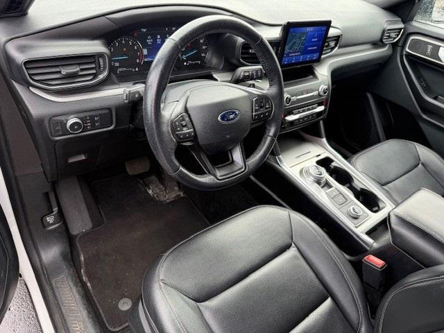 Photo of 2020 White Ford Explorer