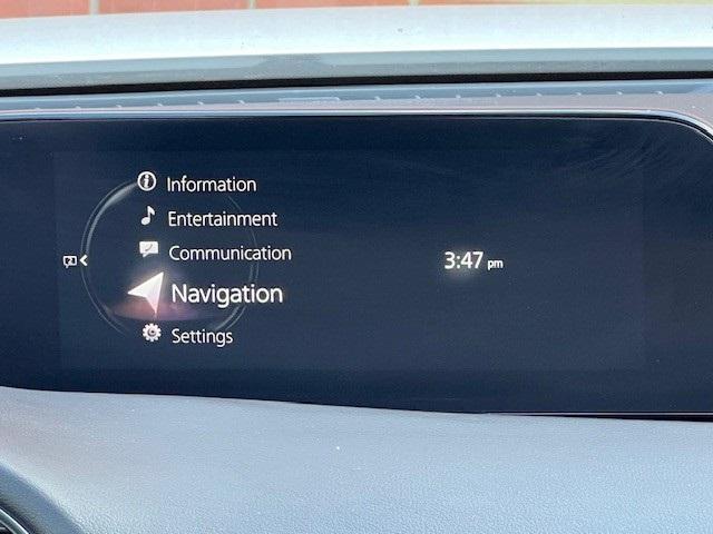 Photo of 2023 Snowflake White Pearl Mazda Mazda3