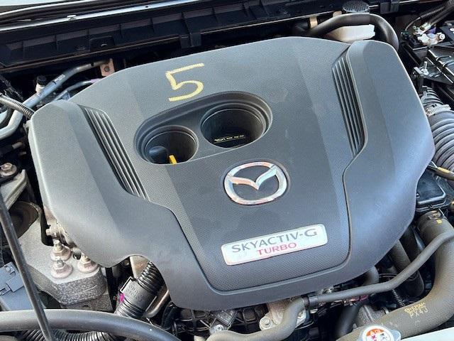 Photo of 2023 Snowflake White Pearl Mazda Mazda3
