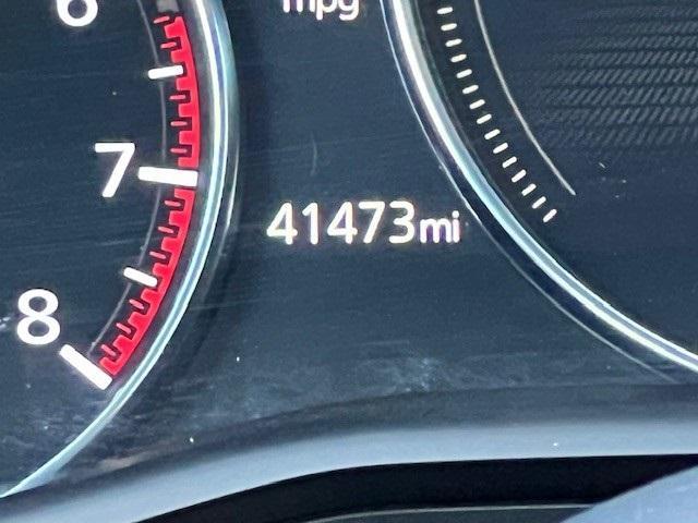 Photo of 2023 Snowflake White Pearl Mazda Mazda3