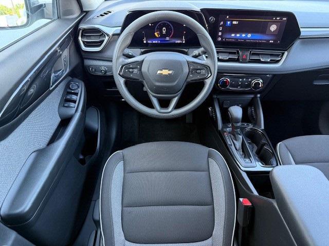 Photo of 2025 Sterling Gray Metallic Chevrolet Trailblazer