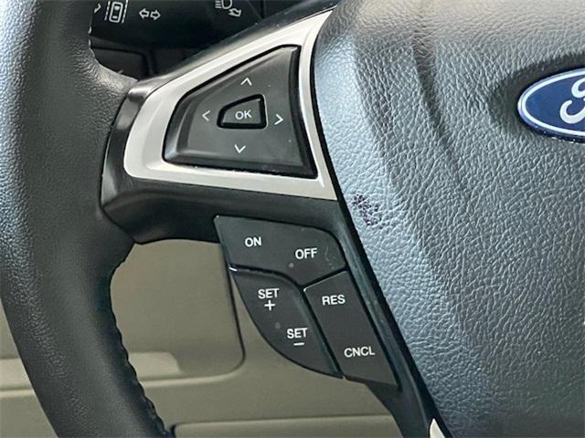 Photo of 2024 Blue Metallic Ford Edge