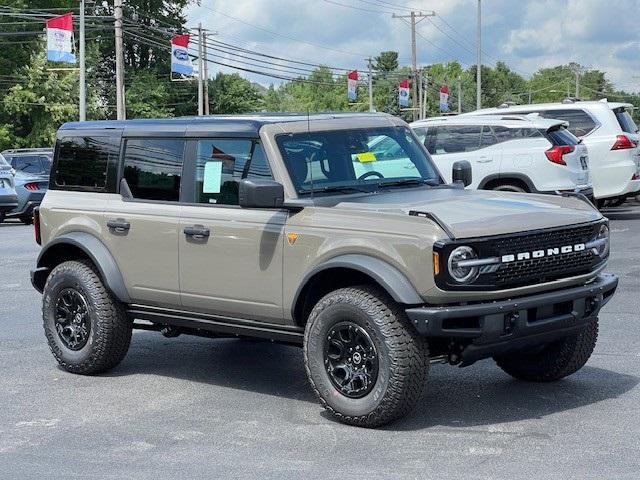 Photo of 2025 Gray Ford Bronco