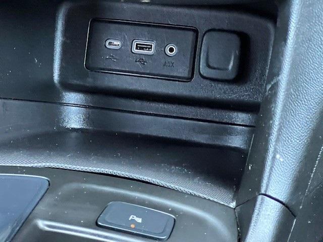 Photo of 2022 Mosaic Black Metallic Chevrolet Equinox