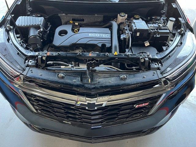 Photo of 2022 Mosaic Black Metallic Chevrolet Equinox