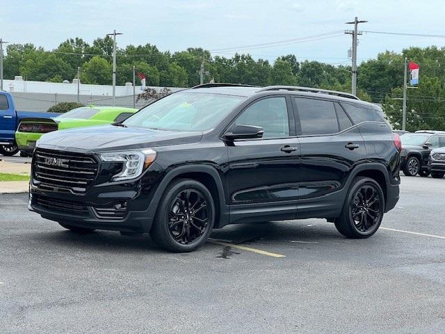 Photo of 2022 Ebony Twilight Metallic GMC Terrain