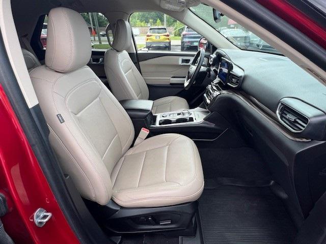 Photo of 2022 Red Metallic Ford Explorer