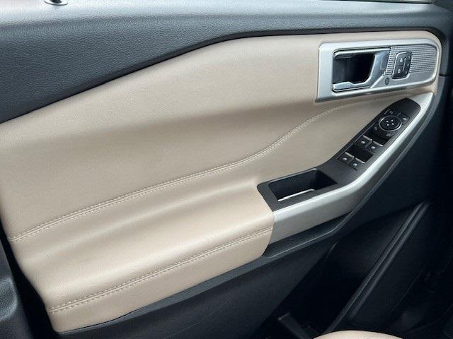Photo of 2022 Red Metallic Ford Explorer