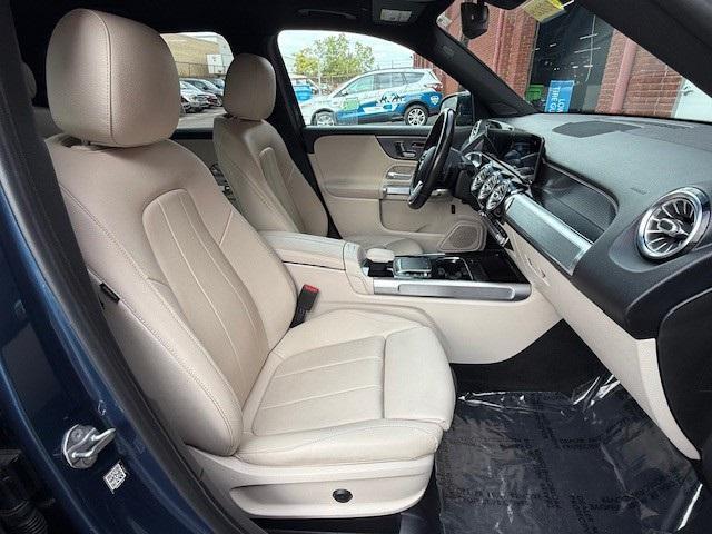 Photo of 2021 Denim Blue Metallic Mercedes-Benz GLB 250
