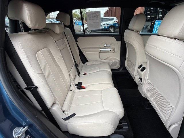Photo of 2021 Denim Blue Metallic Mercedes-Benz GLB 250