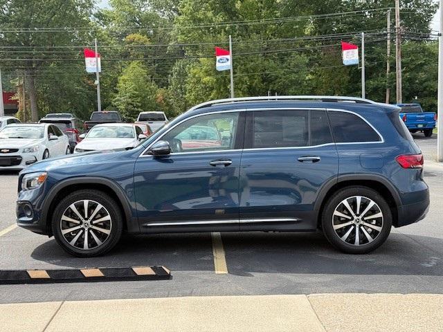 Photo of 2021 Denim Blue Metallic Mercedes-Benz GLB 250