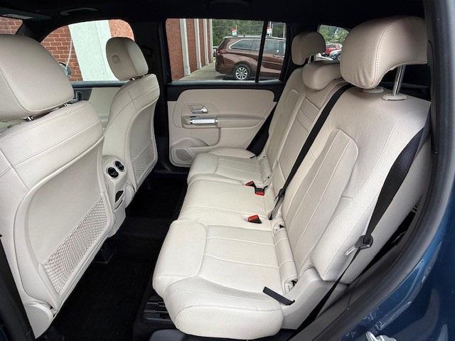 Photo of 2021 Denim Blue Metallic Mercedes-Benz GLB 250