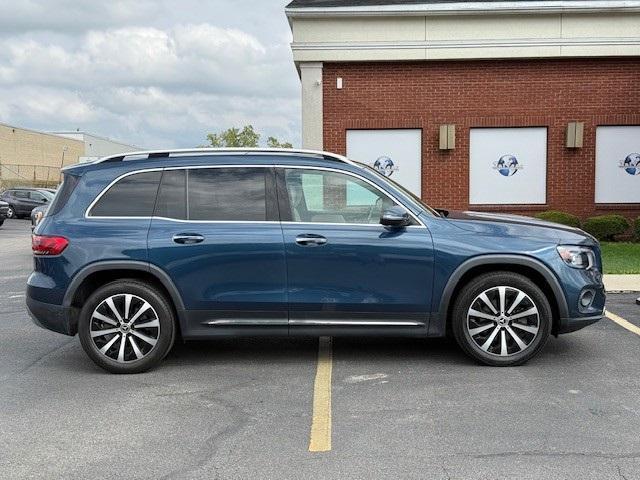 Photo of 2021 Denim Blue Metallic Mercedes-Benz GLB 250