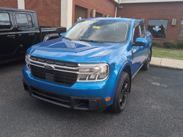 Photo of 2022 Velocity Blue Metallic Ford Maverick
